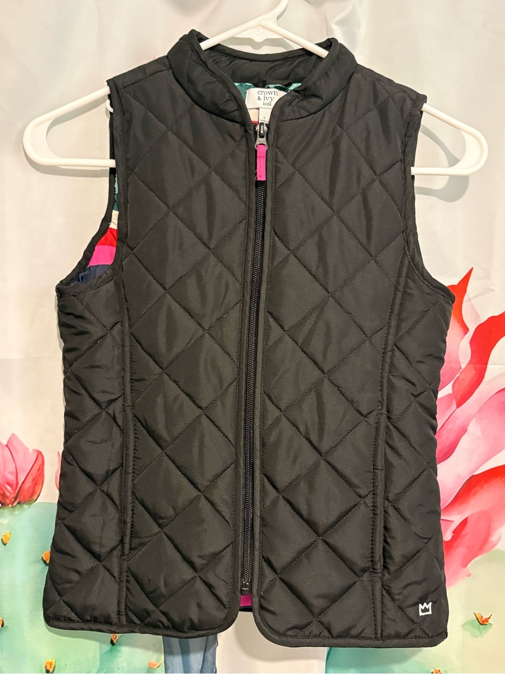 Crown & Ivy Girls Black Quilted Vest Full Zip Pockets Size L